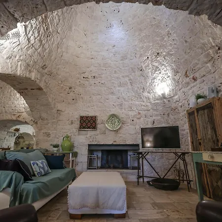 Borgo Terra Dei Trulli * Cozzana